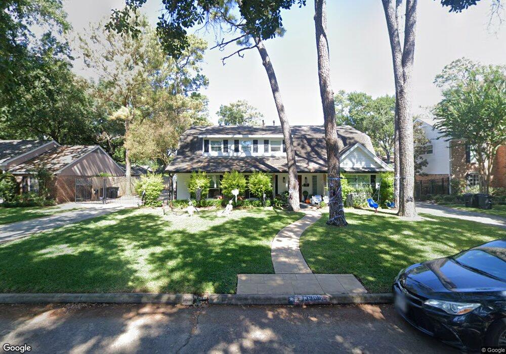 13906 Kimberley Ln, Houston, TX 77079 - photo 1