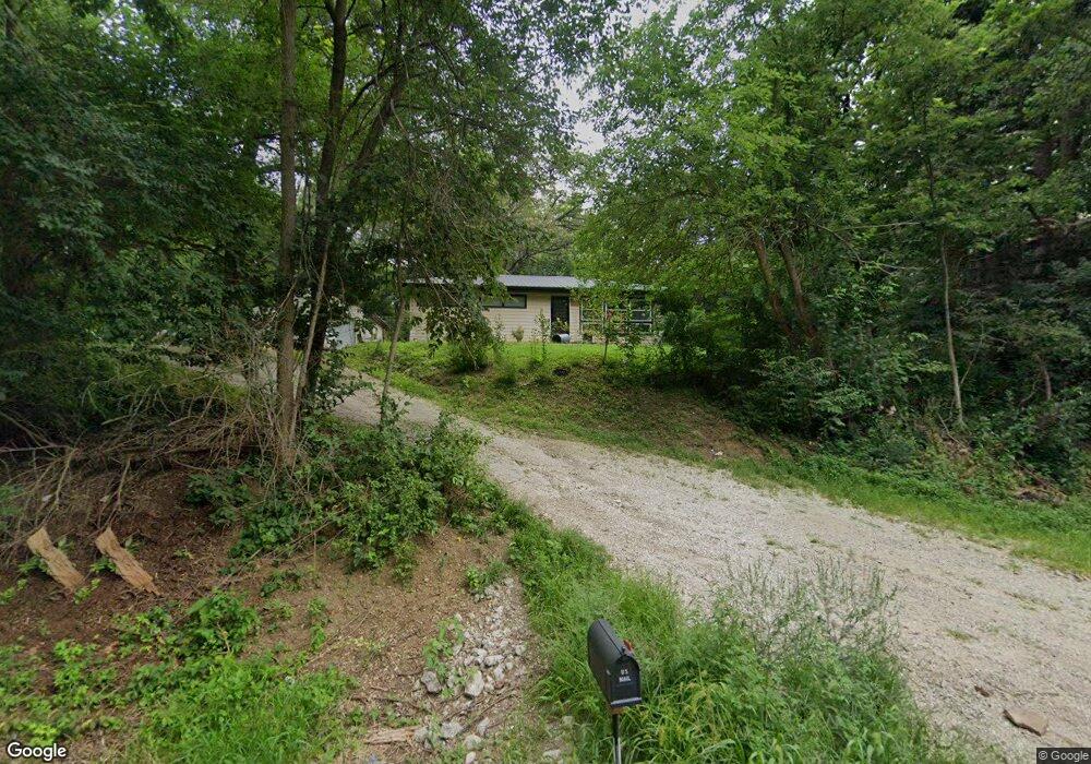 4324 N Koerner Rd, Peoria, IL 61615 - photo 1