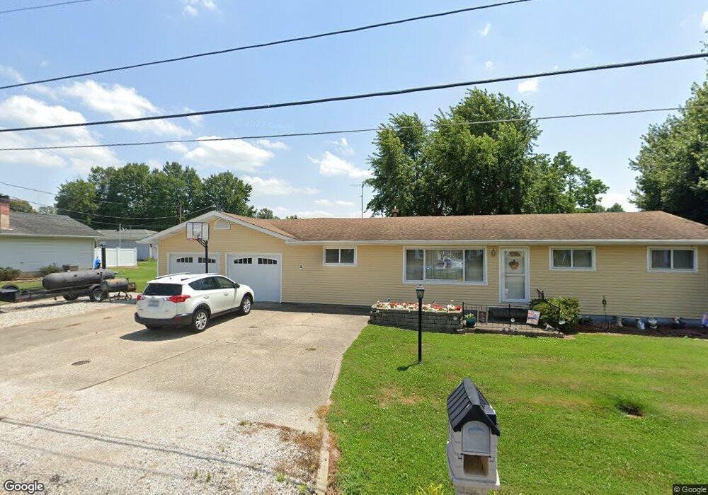 303 E Sinclair St, Fort Branch, IN 47648 - photo 1