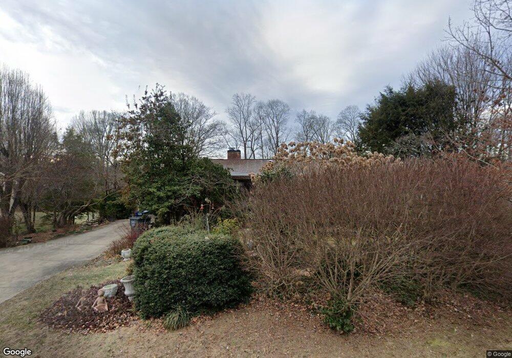 143 Wynnbrook Dr, Hendersonville, NC 28792 - photo 1