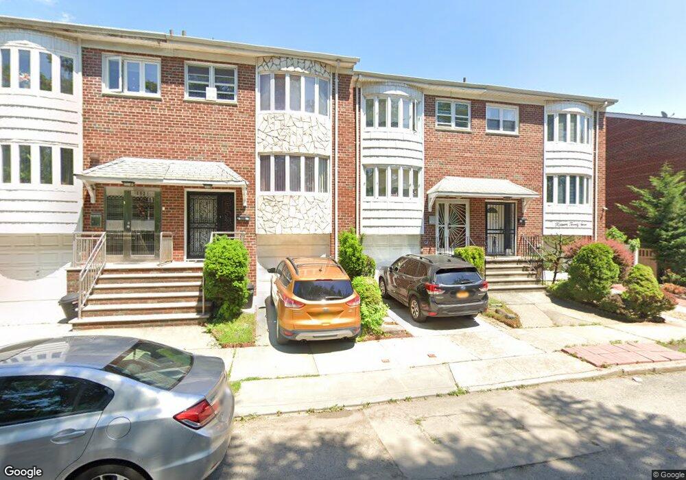 1523 144th St, Whitestone, NY 11357 - photo 1