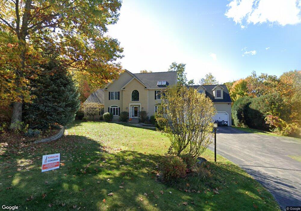 21 Virginia Ct, Hooksett, NH 03106 - photo 1