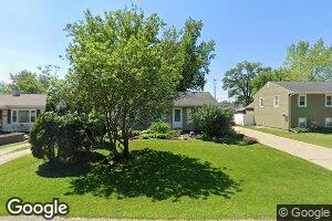 122 Toneff Dr, Elk Run Heights, IA 50707