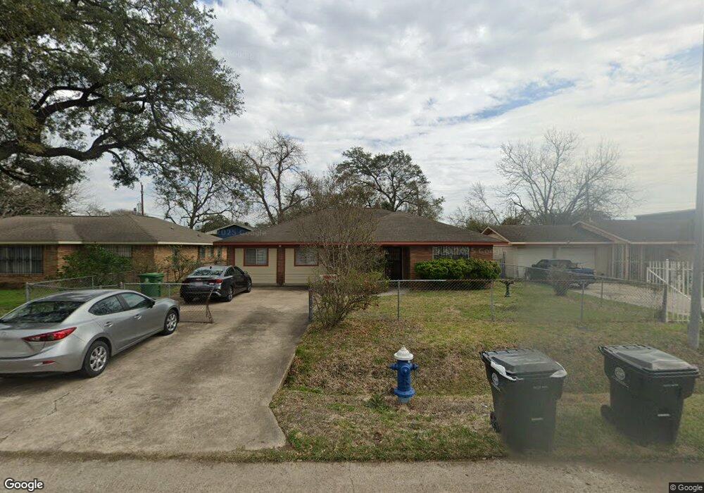 4406 Moore St, Houston, TX 77009 - photo 1