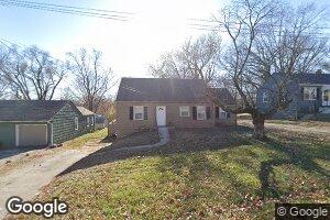 809 NE Maple Dr, Kansas City, MO 64118