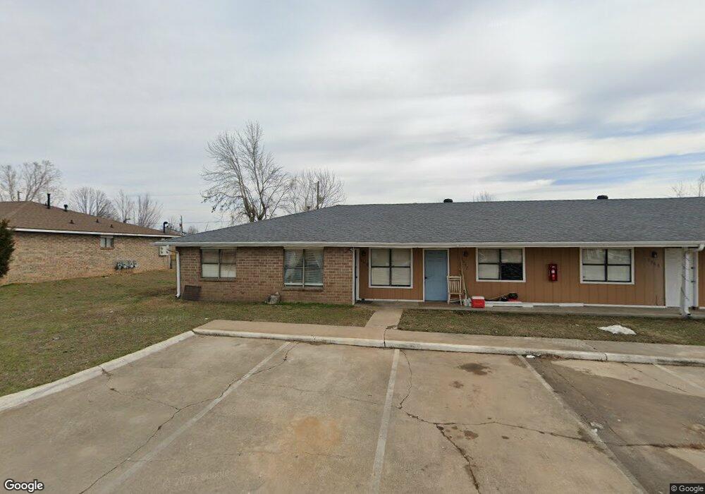 1065 W Hendrix St, Rogers, AR 72756 - photo 1