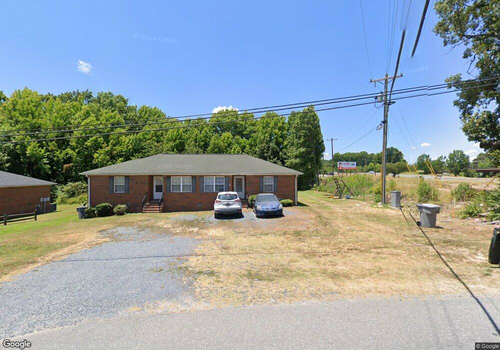 130 Lambert Dr, Asheboro, NC 27205 - photo 1