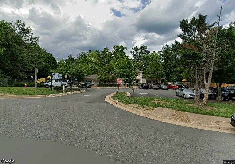 8808 Redman St, Springfield, VA 22153 - photo 1