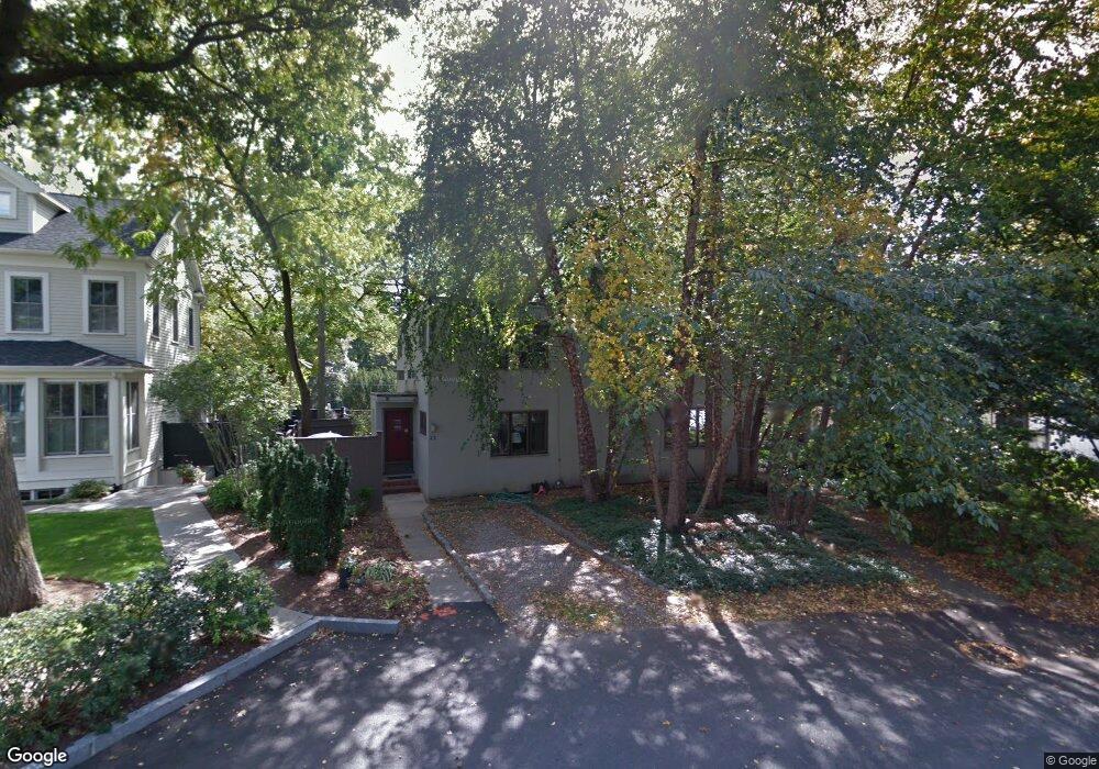 11 Brattle Cir, Cambridge, MA 02138 - photo 1