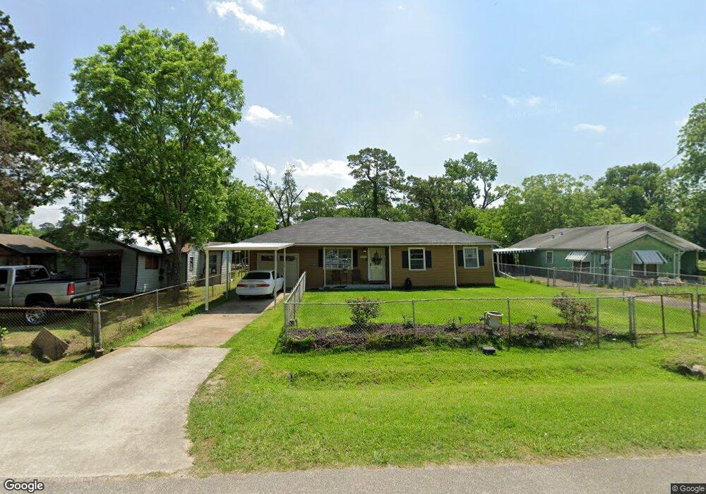 9102 Lanewood Dr, Houston, TX 77016 - photo 1