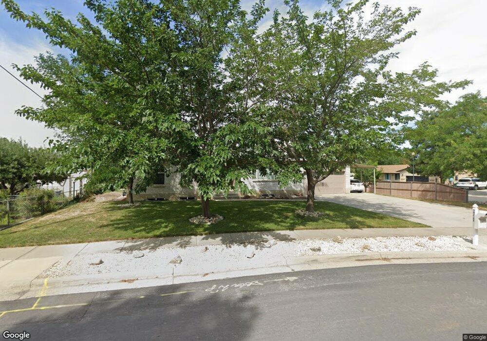 8098 S 1475 E, Sandy, UT 84093 - photo 1