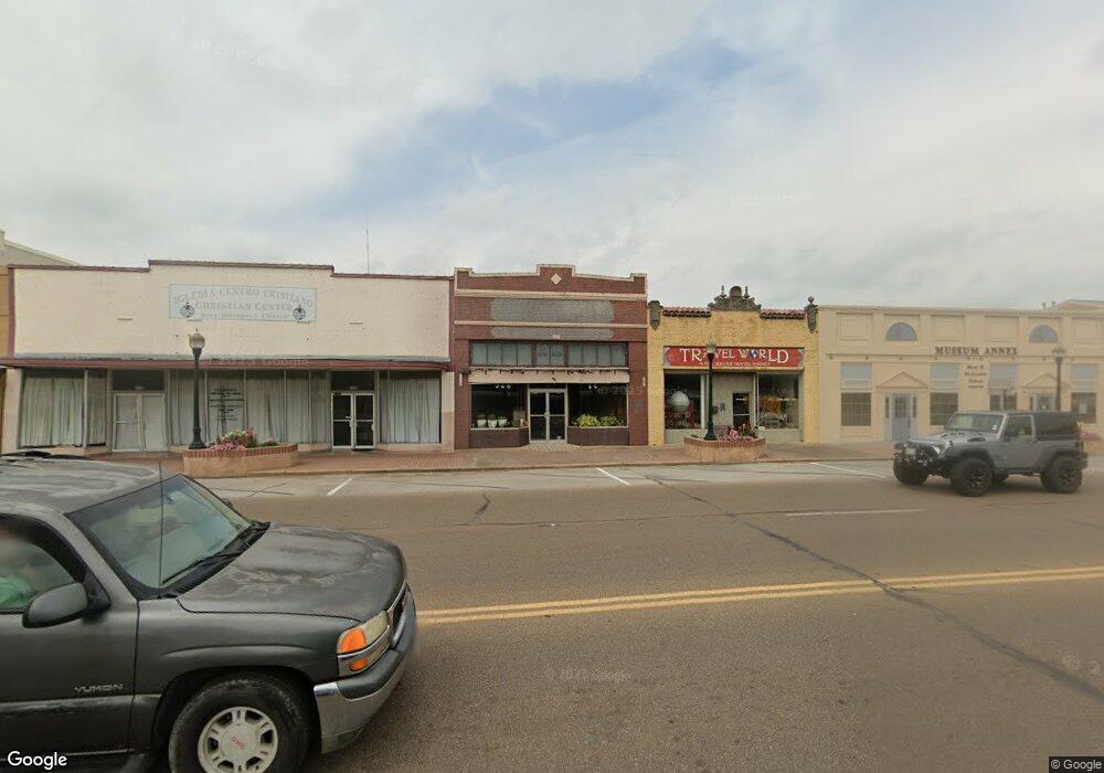 2124 Avenue F, Bay City, TX 77414 - photo 1