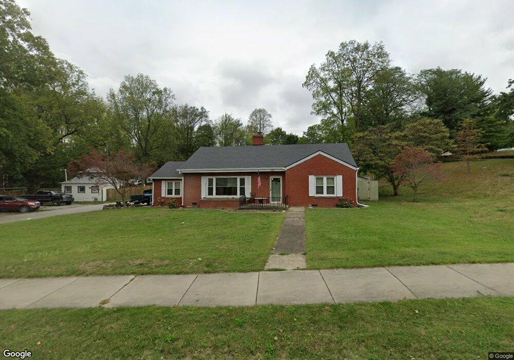 604 E Main St, Plainfield, IN 46168 - photo 1