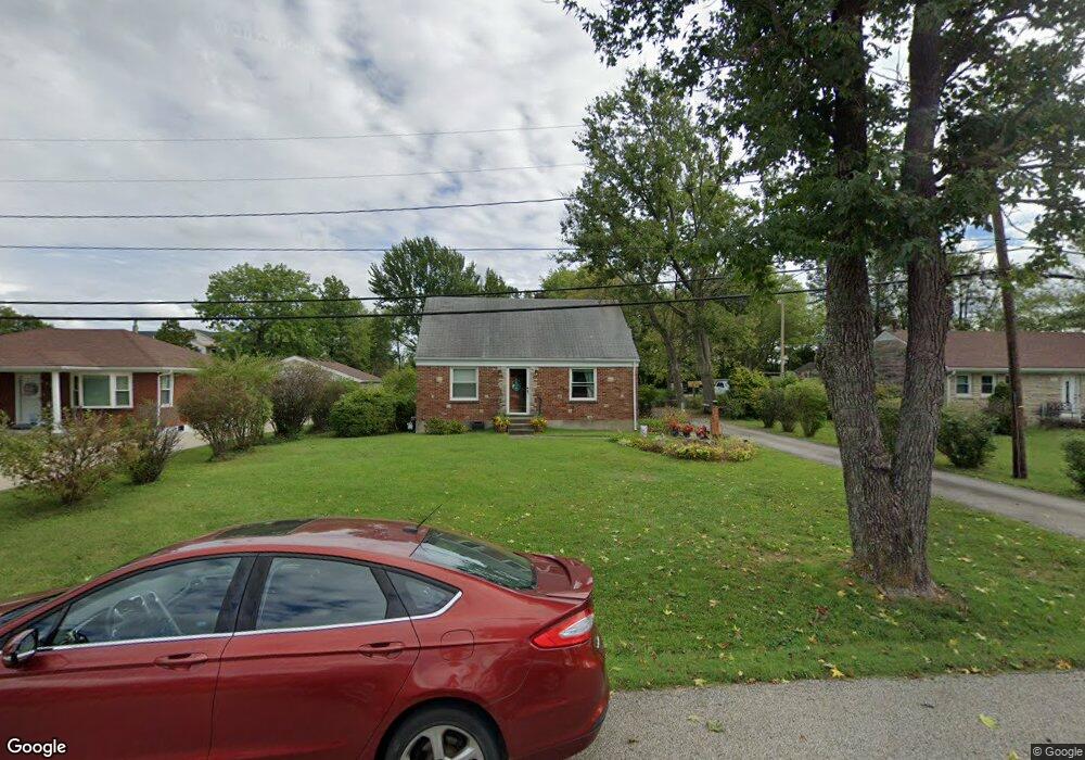 9001 Maple Rd, Louisville, KY 40229 - photo 1