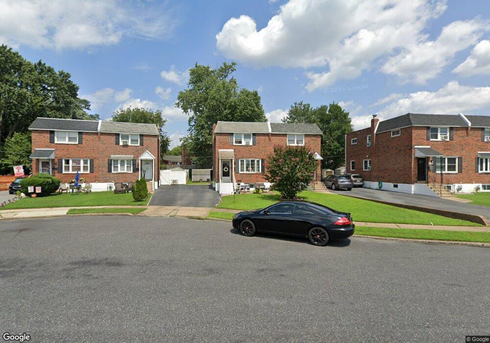 210 Morris Cir, Crum Lynne, PA 19022 - photo 1