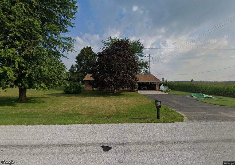 1113 E Beaver Rd, Kawkawlin, MI 48631 - photo 1