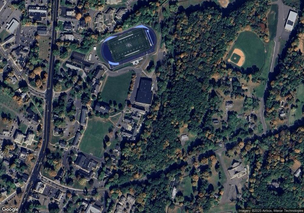 84 Woodbury Ct, Cheshire, CT 06410 - photo 1