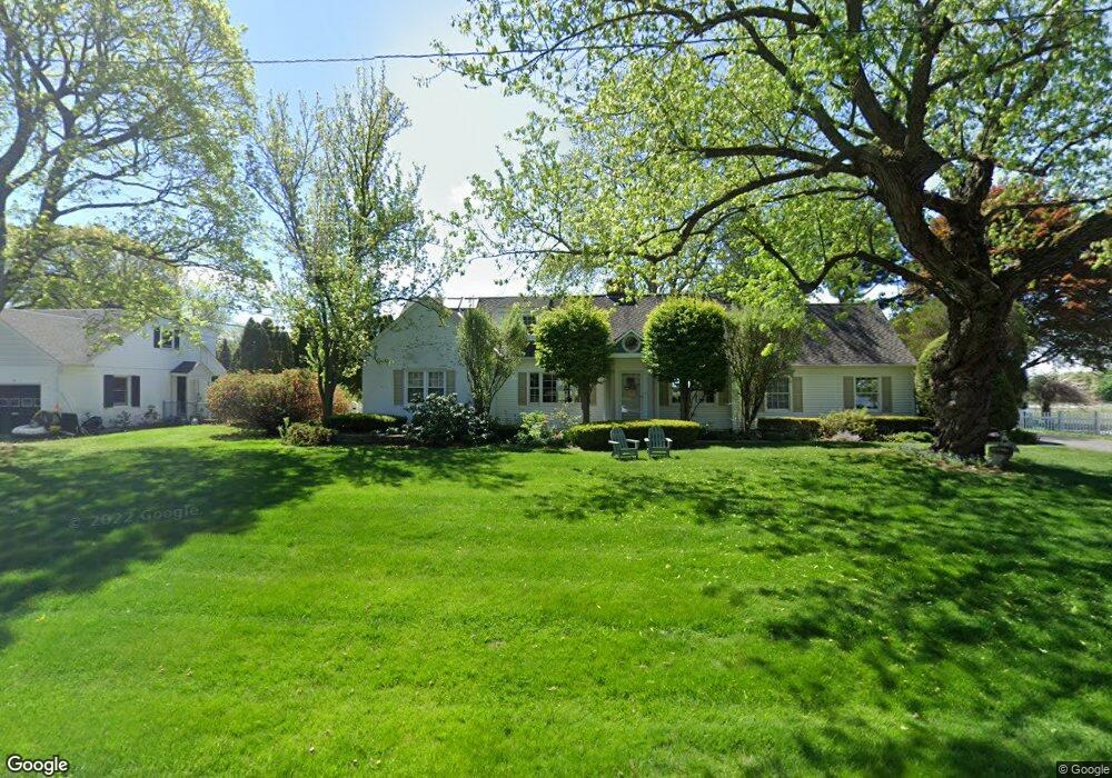 31 Aspinwall Rd, Albany, NY 12211 - photo 1