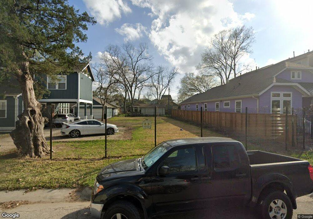 710 Aurora St, Houston, TX 77009 - photo 1