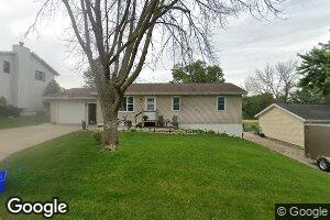 172 Circle Dr, Springville, IA 52336