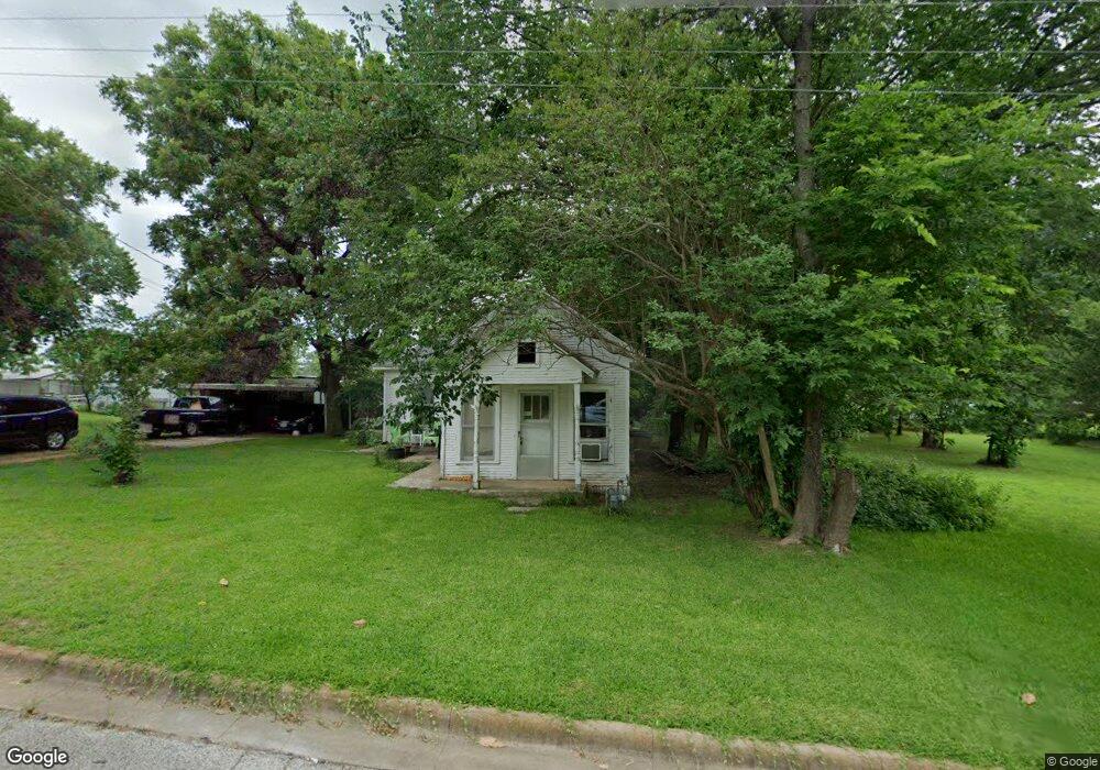 912 Chase St, Denison, TX 75020 - photo 1