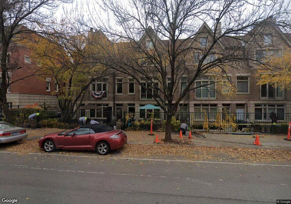 2702 N Southport Ave unit 2700N, Chicago, IL 60614 - photo 1