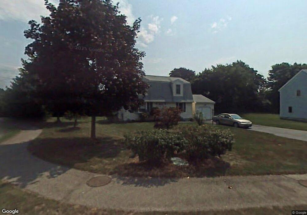 9 Litchfield Dr, Woburn, MA 01801 - photo 1