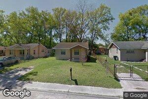 1015 Porter St, Savannah, GA 31415