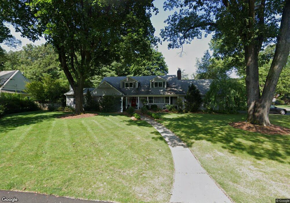 567 Sparrowbush Rd, Wyckoff, NJ 07481 - photo 1