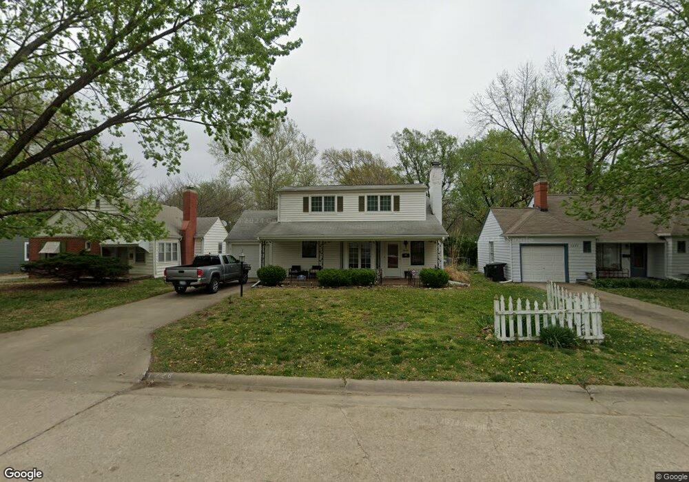 1228 SW Saline St, Topeka, KS 66604 - photo 1