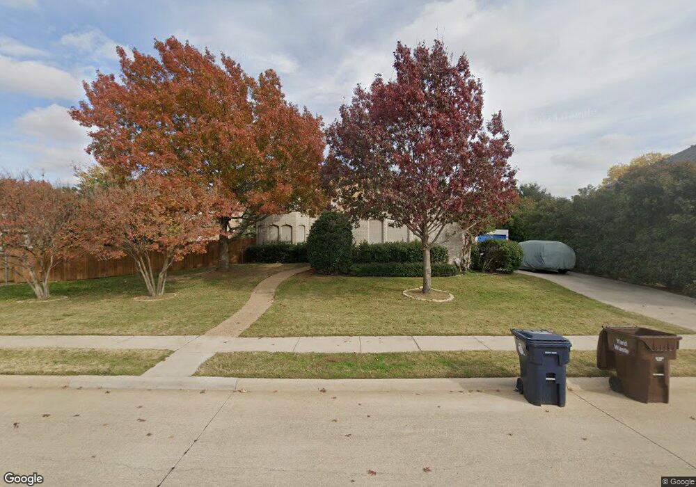821 Abbots Ln, Denton, TX 76205 - photo 1