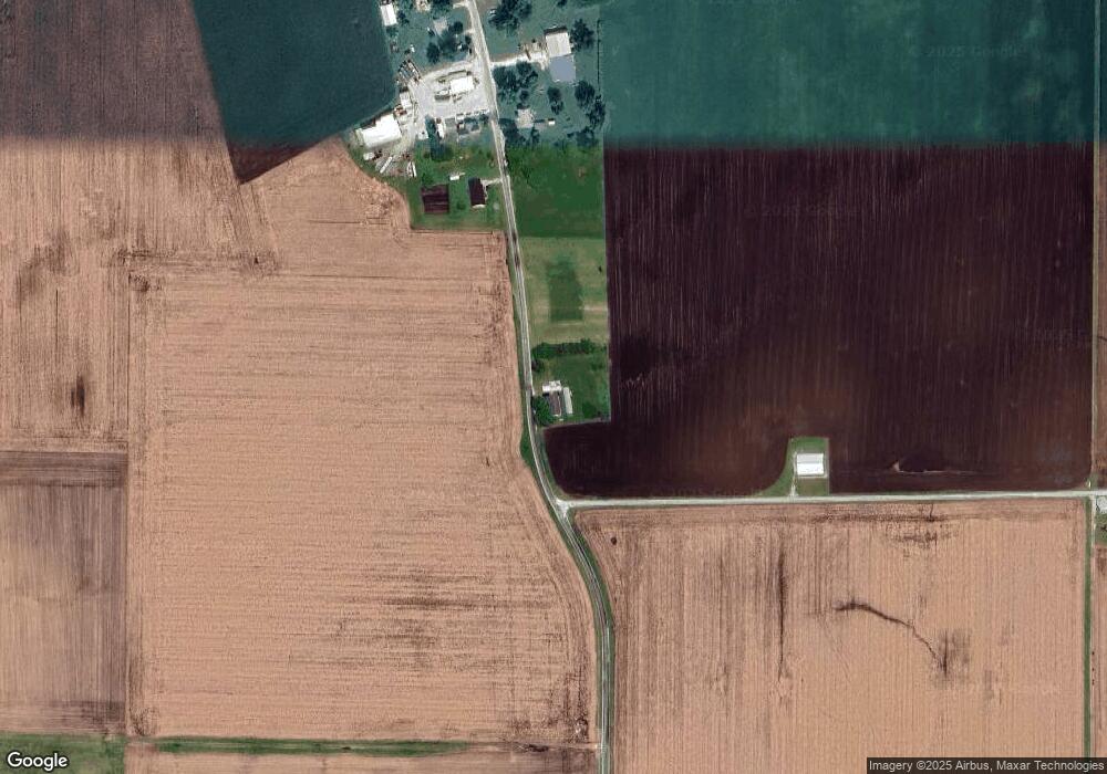 2156 Arcadia Rd, Jacksonville, IL 62650 - photo 1