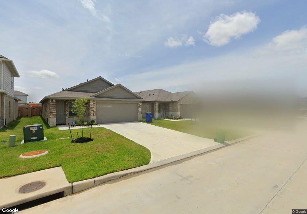 16628 Lonely Pines Dr, Conroe, TX 77302 - photo 1