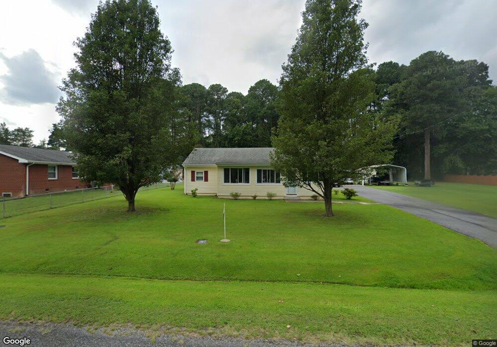 313 Westmoreland Dr, Colonial Beach, VA 22443 - photo 1