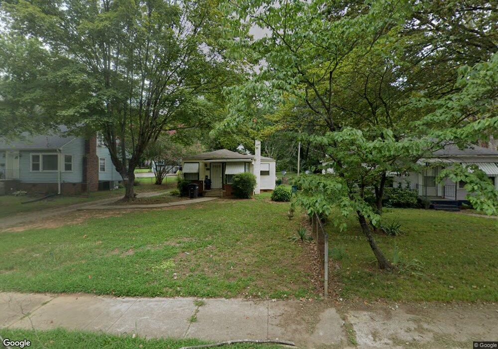 611 Salisbury Rd, Statesville, NC 28677 - photo 1