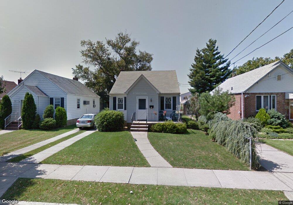 276 Rintin St, Franklin Square, NY 11010 - photo 1