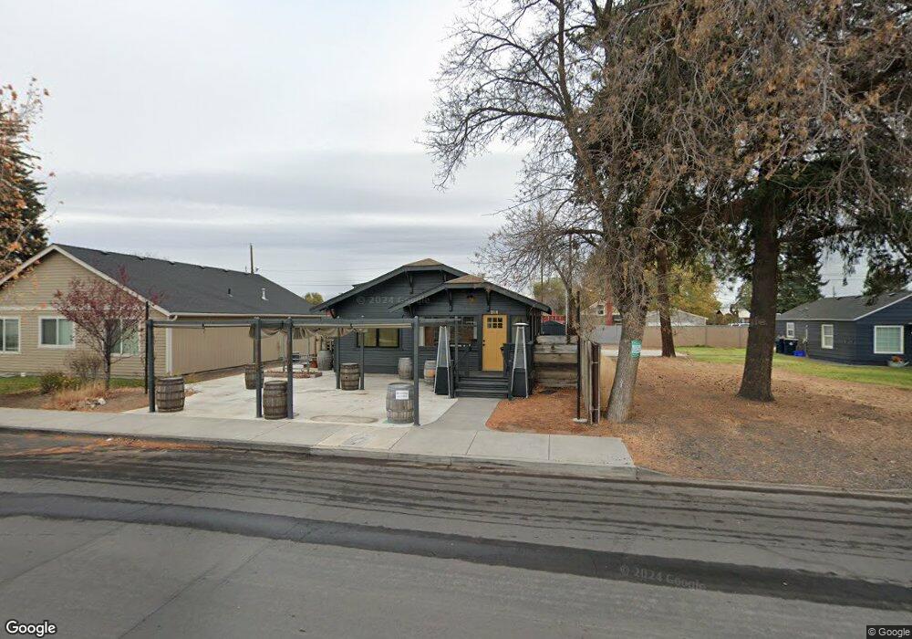 218 SW 4th St unit 1, Redmond, OR 97756 - photo 1