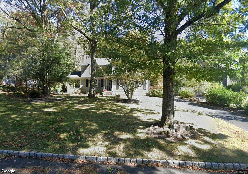 1604 Grouse Ln, Mountainside, NJ 07092 - photo 1