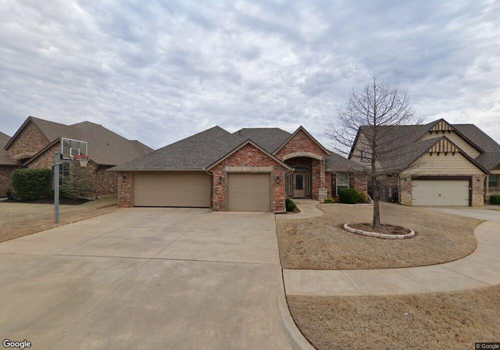 1124 Ryan Rd, Moore, OK 73160 - photo 1