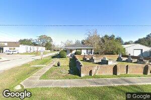 102 3rd St, Mermentau, LA 70556