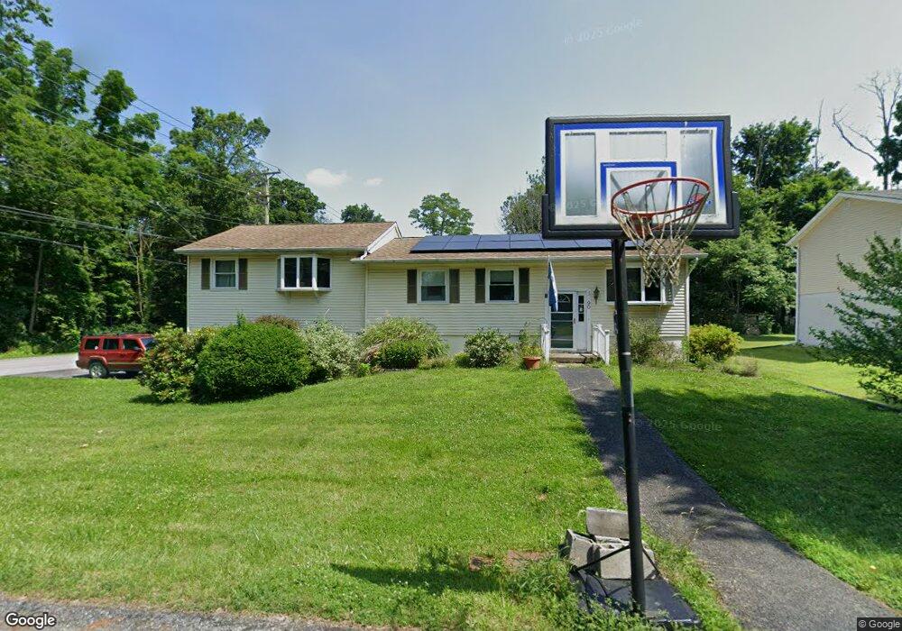 90 Inwood Ave, Poughkeepsie, NY 12601 - photo 1