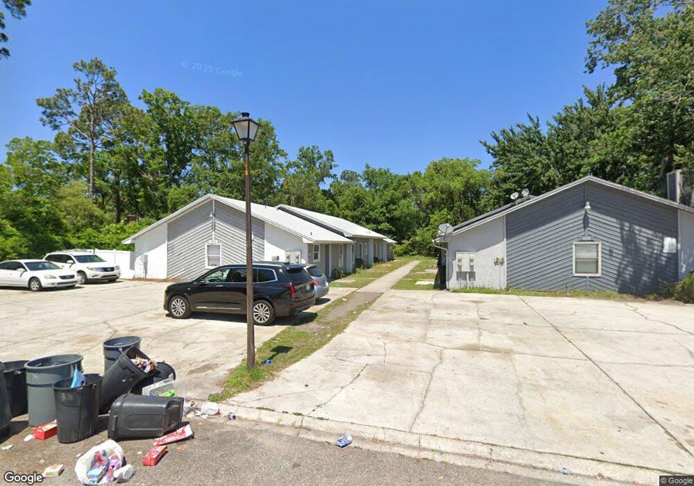 7635 Indian Lakes Dr, Jacksonville, FL 32210 - photo 1