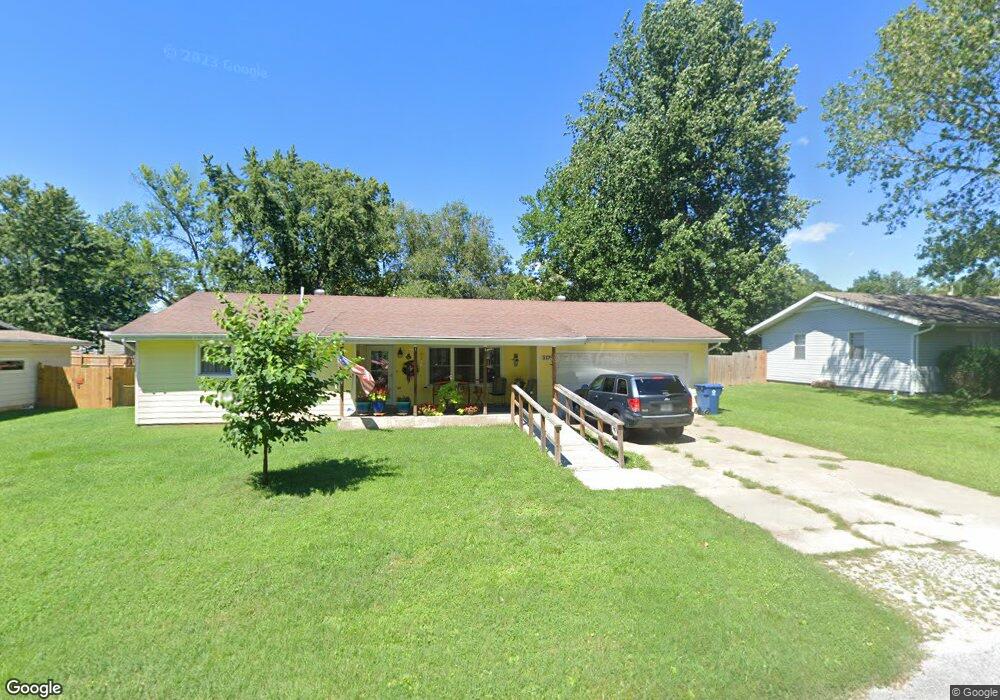 317 N Becky Cir, Nixa, MO 65714 - photo 1