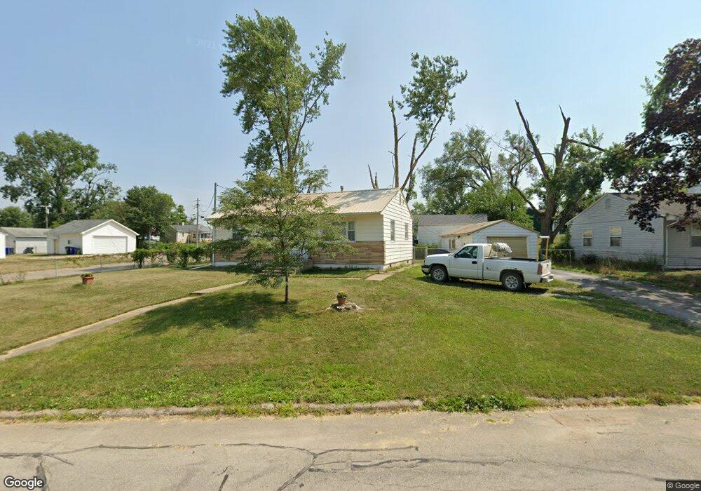 2401 Reynolds Ave SW, Cedar Rapids, IA 52404 - photo 1