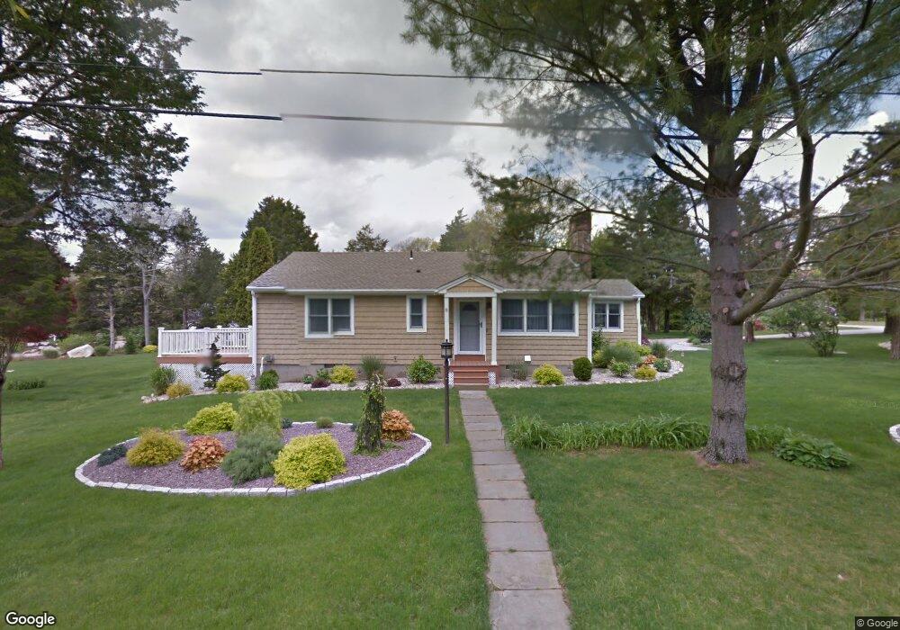8 Brahms Rd, Westerly, RI 02891 - photo 1
