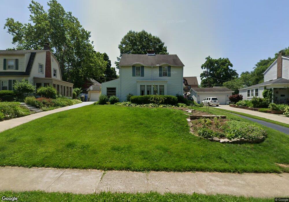 371 E Torrence Rd, Columbus, OH 43214 - photo 1