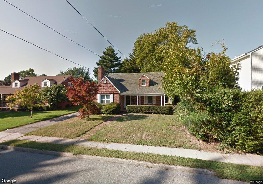 81 Elm Ave, Glen Cove, NY 11542 - photo 1