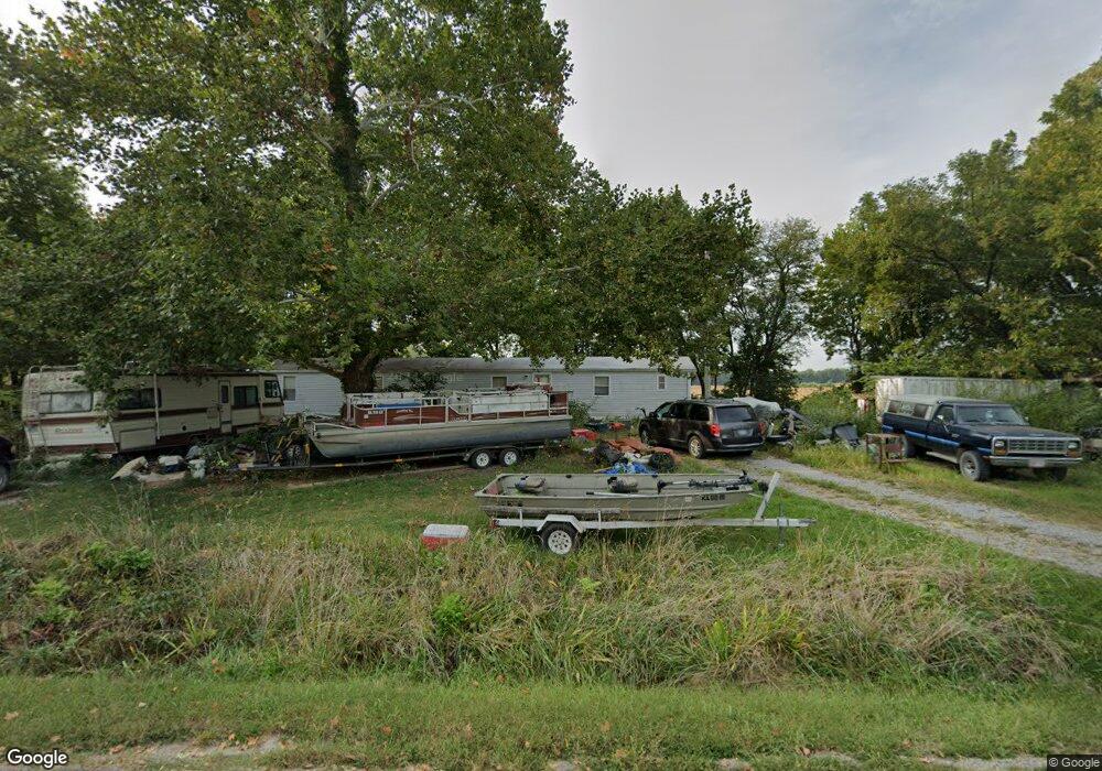 109 NE 2nd St, Topeka, KS 66615 - photo 1