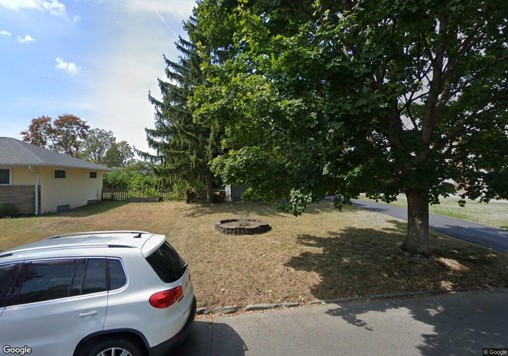 639 Crescent Rd, Columbus, OH 43204 - photo 1