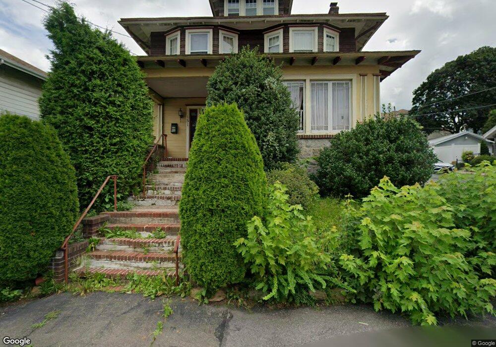 151 S Laurel St, Hazleton, PA 18201 - photo 1